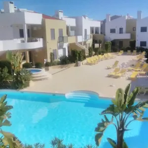  Apartment T2 De Luxo Em Albur-village A 10 Minutos Da A Pe
